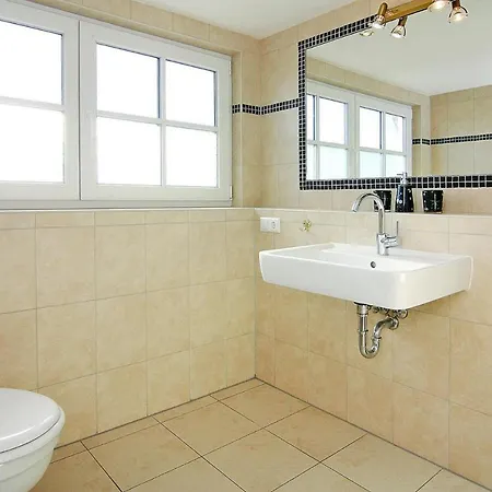 בית נופש Weisse Duene, *