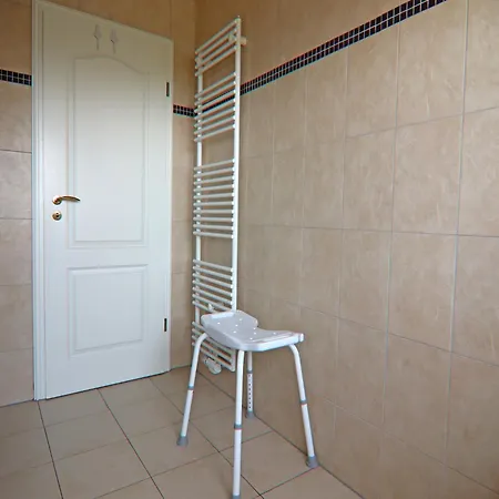 בית נופש Weisse Duene, צינוביץ