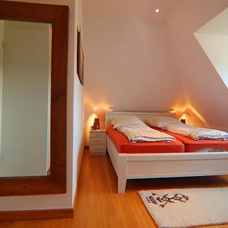 Weisse Duene, * צינוביץ